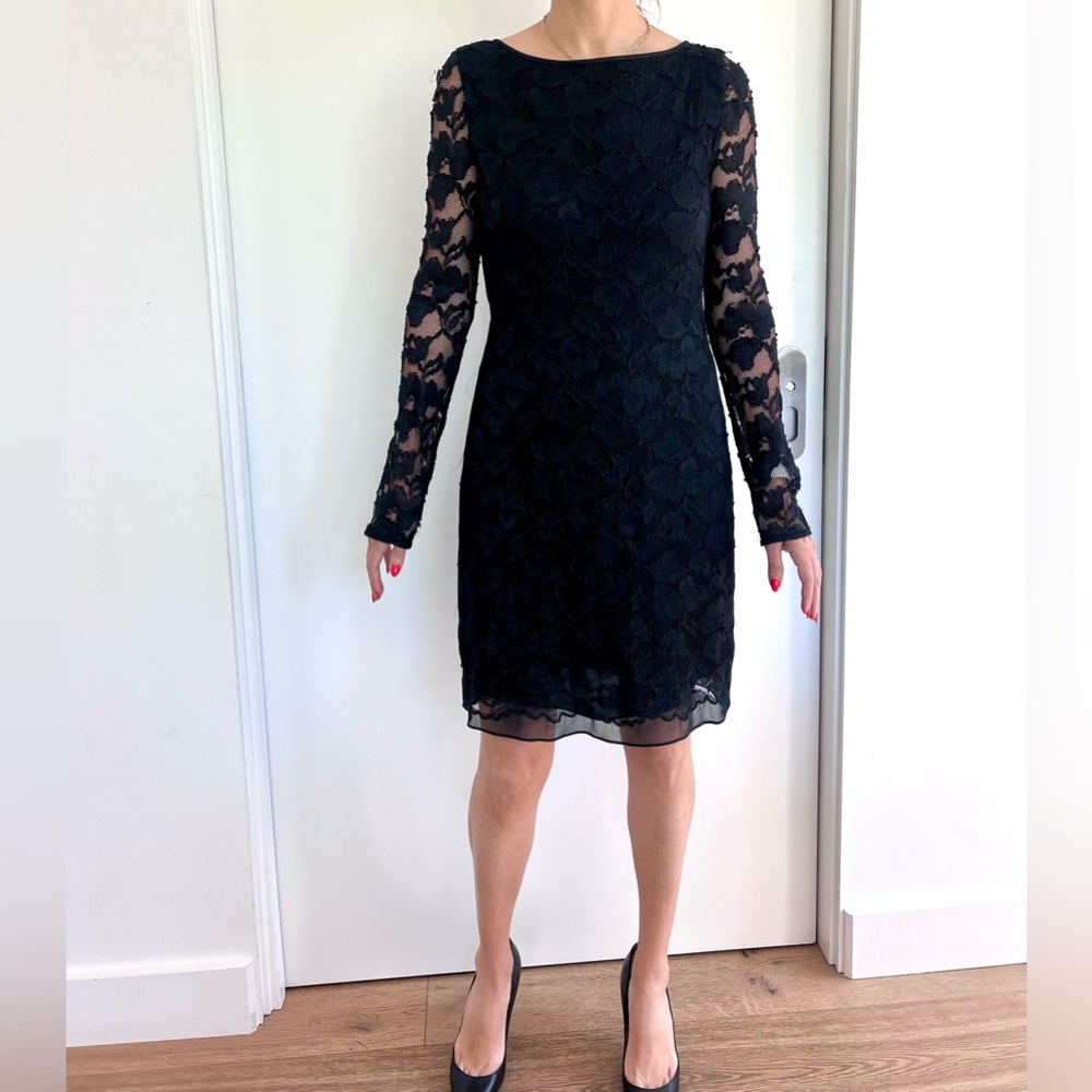 Diane Von Furstenburg Elegant Black Lace Dress